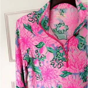 Lilly Pulitzer stretch pull over. Size Small..  NWOT.